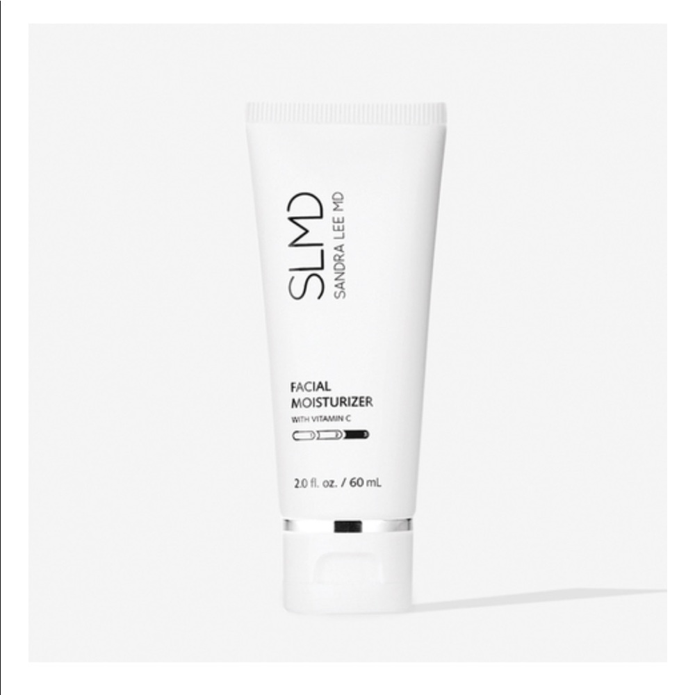 NEW SLMD Daily Moisturizer SPF 15